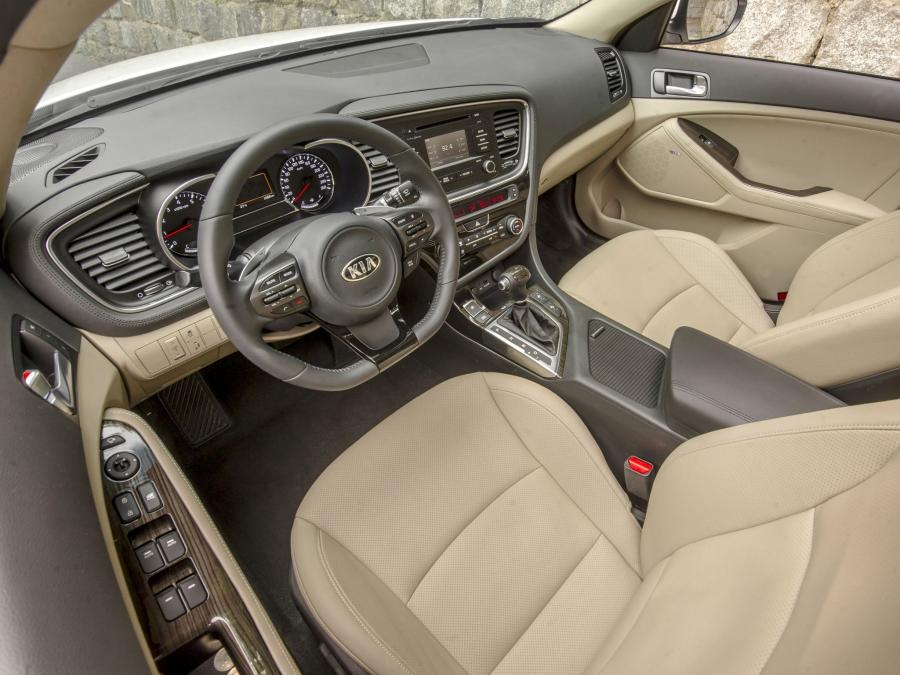  Kia Optima 2013 года  (фото 15 из 63)